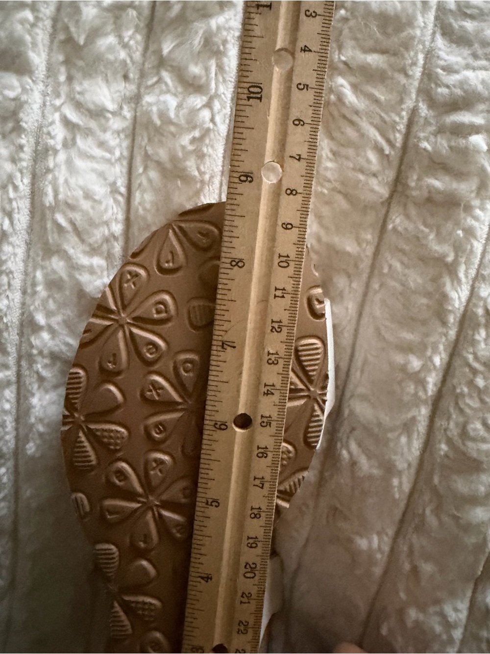 NWOT Aetrex Women’s Beige Wedge Sandals with Gold Buckles - Picture 5 of 5
